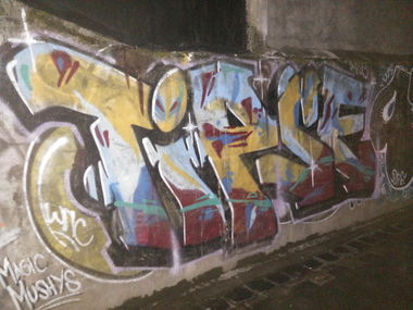 Graffiti Wall in Kutabali - Photo by Pentabarf - indonesia, indonesien, kutabali