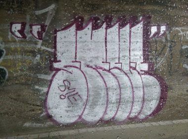 Graffiti Wall in Deutschland - Photo by Pentabarf - Smile, Eifel
