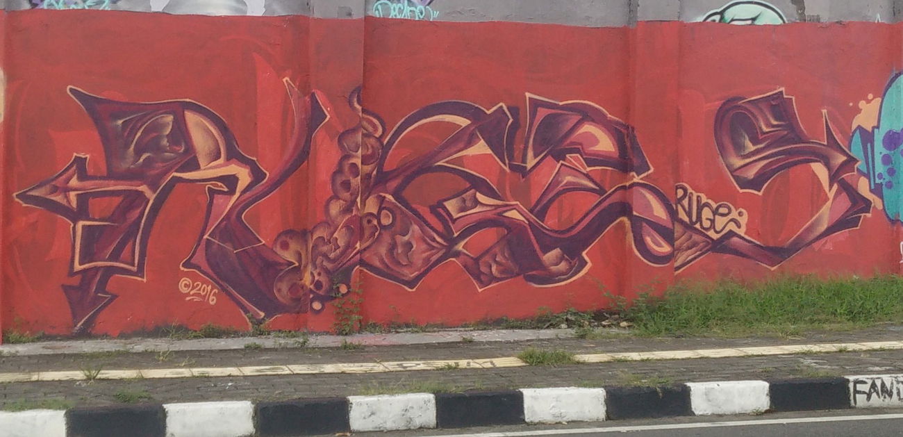 Graffiti Wall in Indonesia - Photo by Pentabarf - indonesia, indonesien, yogyakarta (2016)