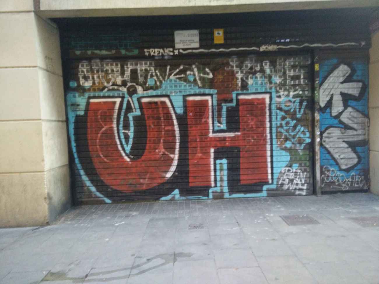 Graffiti Bombing in Barcelona - Photo by Pentabarf - barcelona, spain, spanien