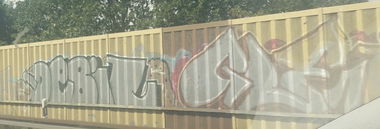 Graffiti Bombing in Oberhausen - Photo by Pentabarf - A42, essen, oberhausen