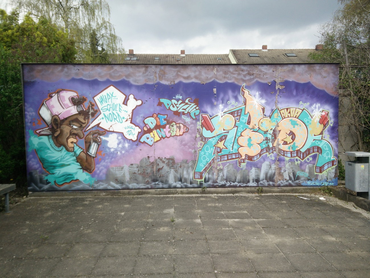 Graffiti Wall in Deutschland - Photo by Pentabarf - shade, character, koenigsbrunn (2009)