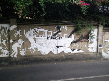 Graffiti Street Art in Indonesia - Photo by Pentabarf - indonesia, indonesien, ubud