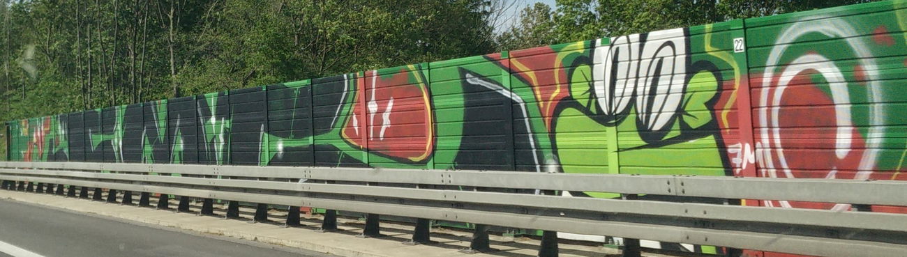 Graffiti Bombing in Erftstadt - Photo by Pentabarf - A553, Brühl, erftstadt