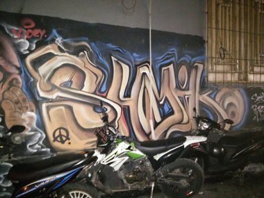 Graffiti Wall in Kutabali - Photo by Pentabarf - indonesia, indonesien, kutabali