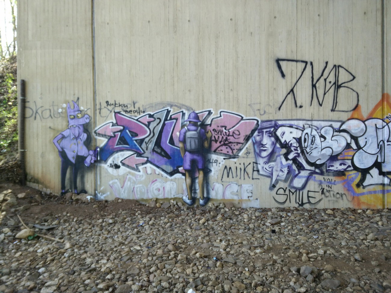 Graffiti Wall in Deutschland - Photo by Pentabarf - Puk, 2kab, smile