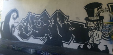 Graffiti in Amsterdam - Photo by Pentabarf - amsterdam, flevopark, character