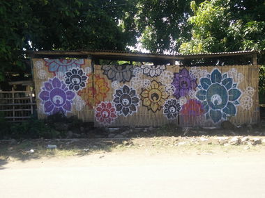 Graffiti Bombing in Indonesia - Photo by Pentabarf - indonesia, indonesien, lombok