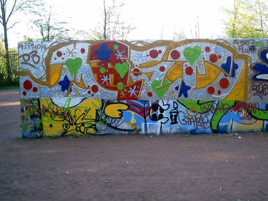 Graffiti Wall in Bonn - Photo by Pentabarf - halloffame, bonn, rheinaue (2003)