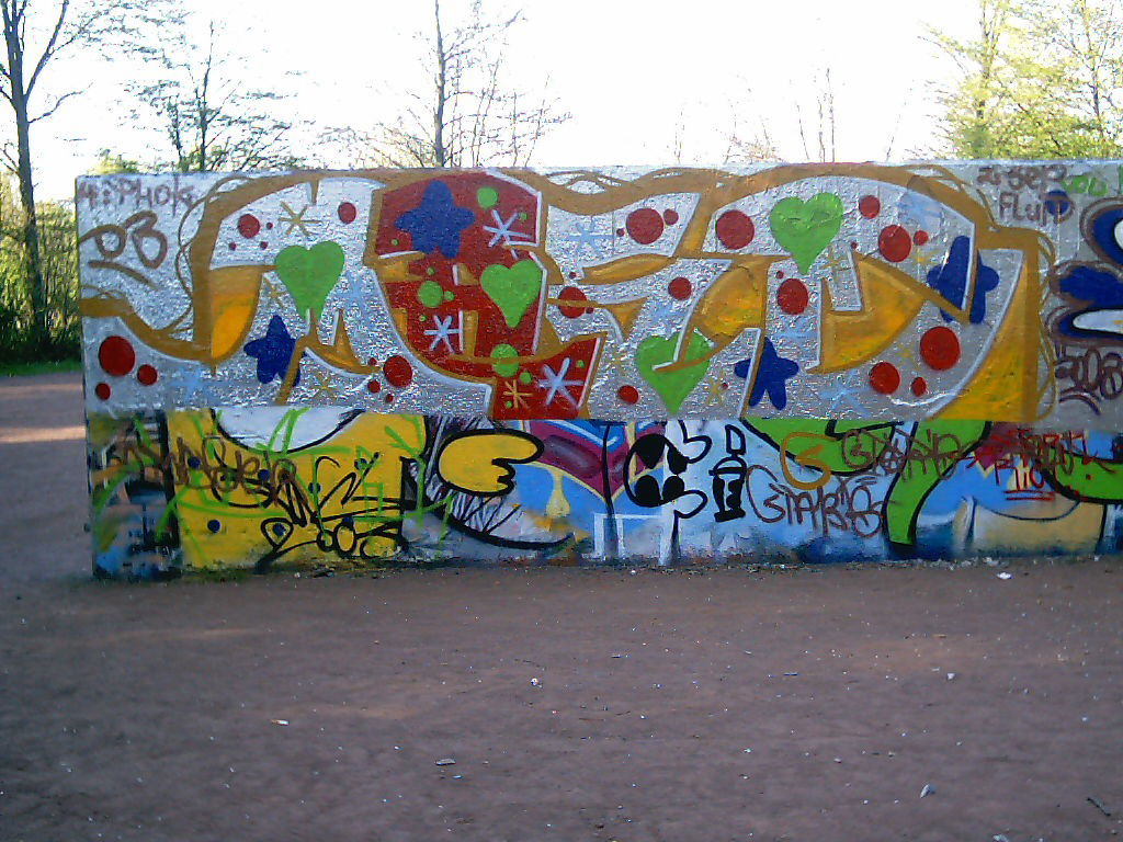 Graffiti Wall in Bonn - Photo by Pentabarf - halloffame, bonn, rheinaue (2003)