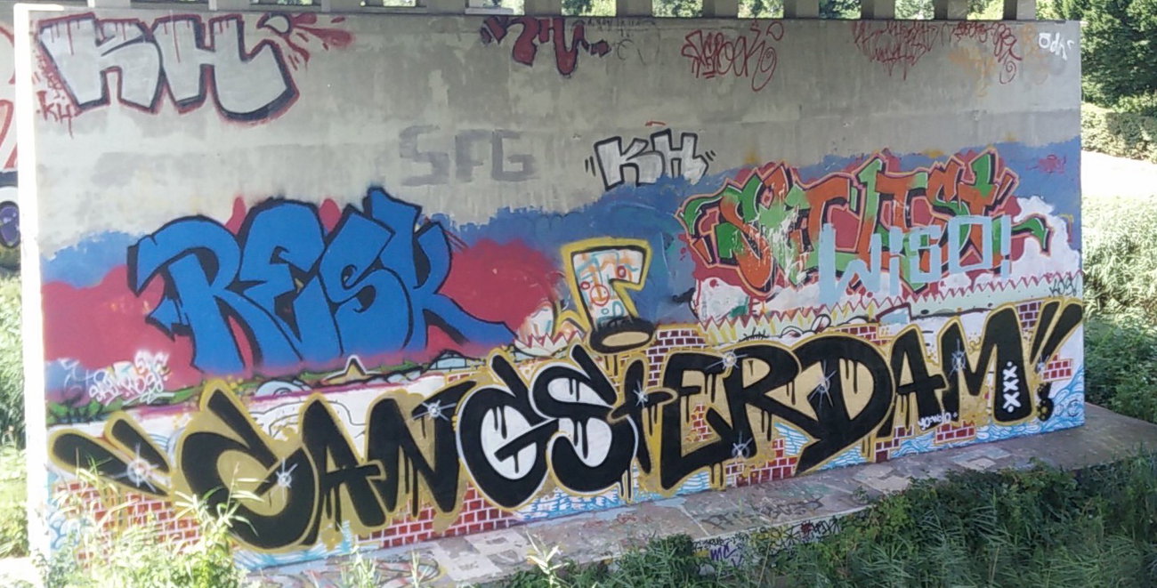 Graffiti in Amsterdam - Photo by Pentabarf - amsterdam, flevopark, resk