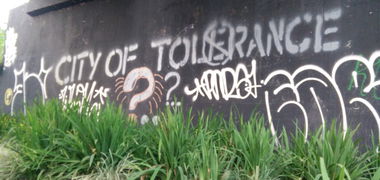 Graffiti Bombing in Indonesia - Photo by Pentabarf - indonesia, indonesien, yogyakarta