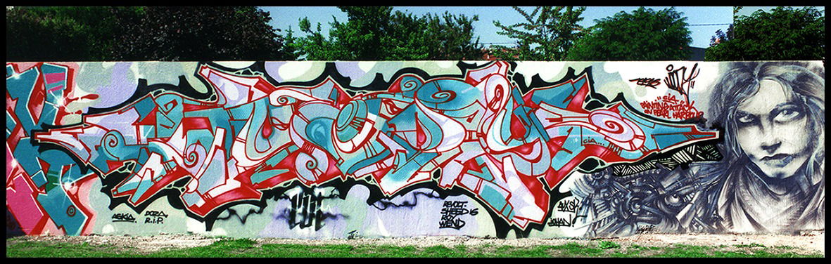 Graffiti Wall - Photo by Perry - Woody, Graff, Graffiti (1996)
