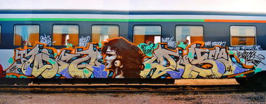 Graffiti Wall - Photo by Perry - Woody, Graff, Graffiti (1999)