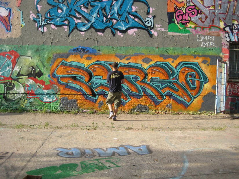 Graffiti Wall - Photo by Perso - Perso, OSK (2013)