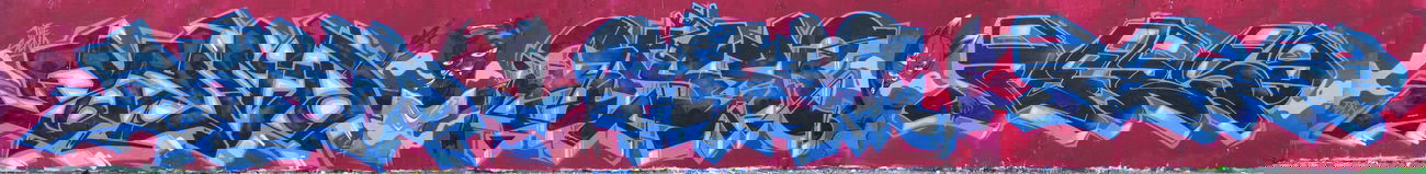 Graffiti Wall in Berlin - Photo by Perso - Send, Dens, Rise (2013)