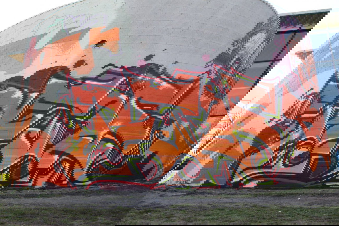 Graffiti Wall - Photo by Petas - Petas, 117