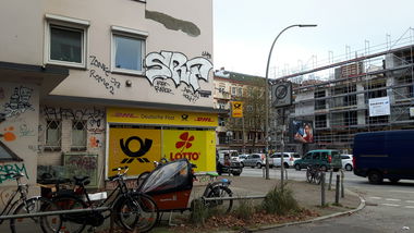 Graffiti Wall - Photo by PeterPetersen - srf