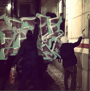 Graffiti Wall - Photo by PeterPetersen - pulk, srf