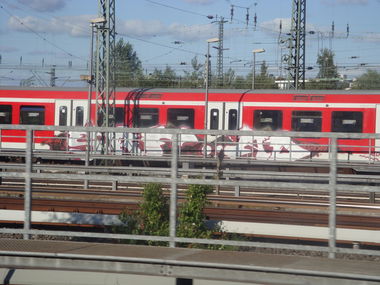 Graffiti Wall - Photo by PeterPetersen - srf, ad