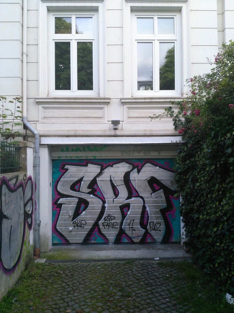 Graffiti Wall - Photo by PeterPetersen - srf