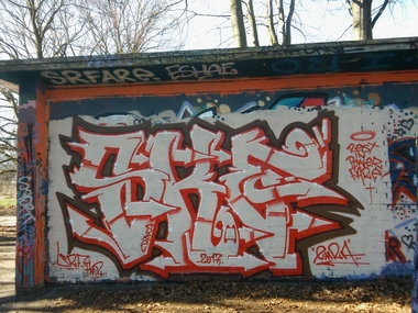 Graffiti Wall - Photo by PeterPetersen - ske