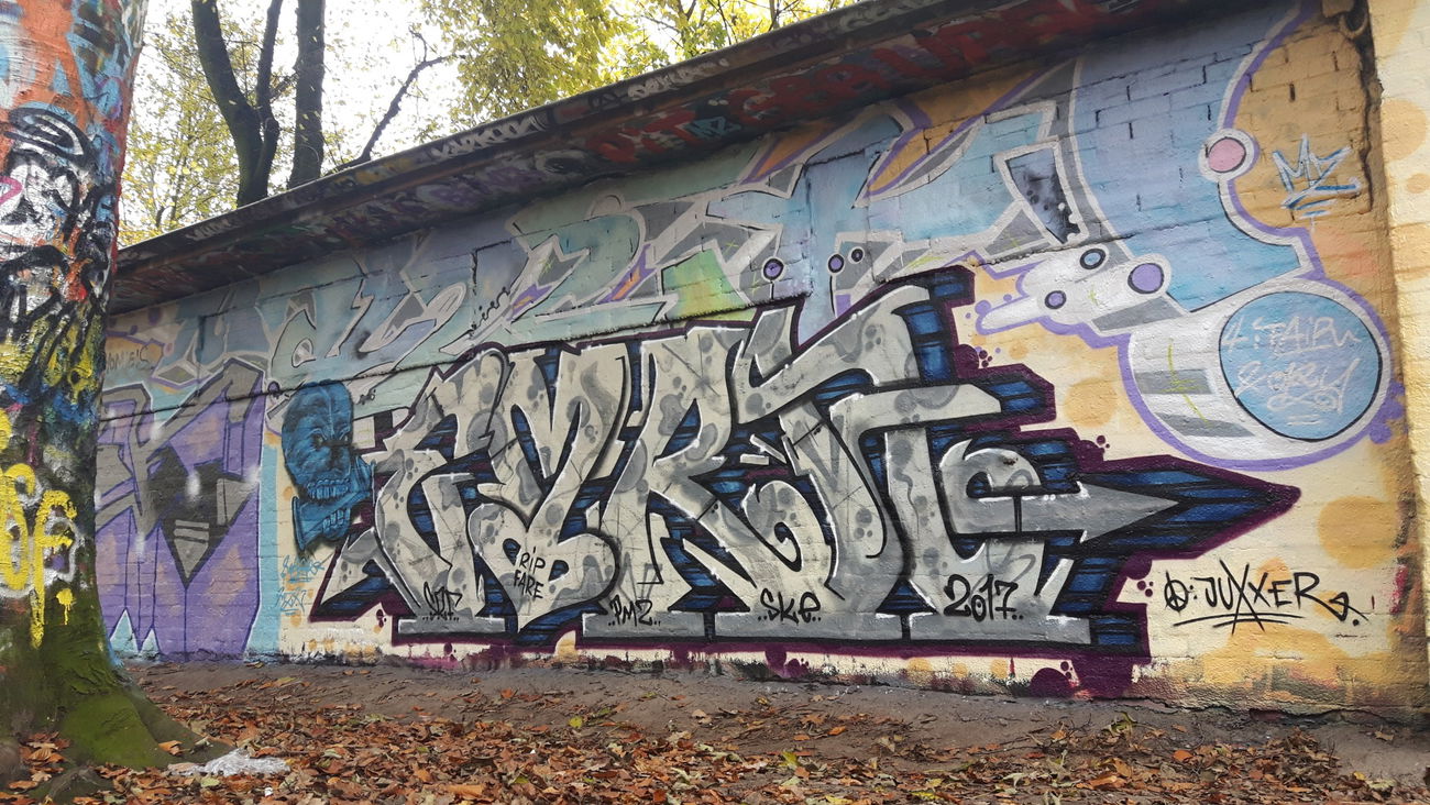 Graffiti Wall - Photo by PeterPetersen