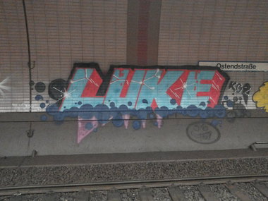 Graffiti Bombing - Photo by PetreUhlman - Luke, Kgz, Frankfurt