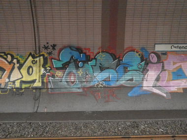 Graffiti Bombing - Photo by PetreUhlman