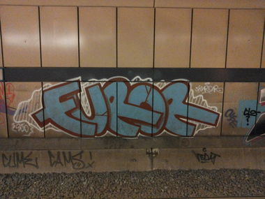 Graffiti Bombing - Photo by PetreUhlman - Furor, 2010, Frankfurt (2010)