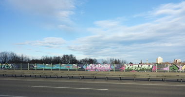 Graffiti Bombing - Photo by PetreUhlman - Raub, Enzo, Keyn