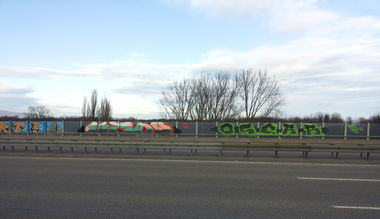 Graffiti Bombing - Photo by PetreUhlman - Kedzy, Oscar, Pse