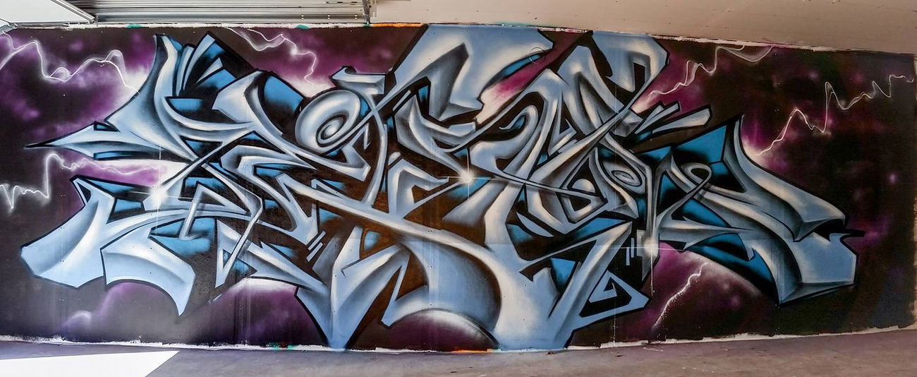 Graffiti Wall - Photo by PetrolOne - petrol, graff, nadz (2015)