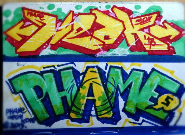 Graffiti Sketch in Tula - Photo by Phame5 - Litlle, Bombs, Phame (2013)