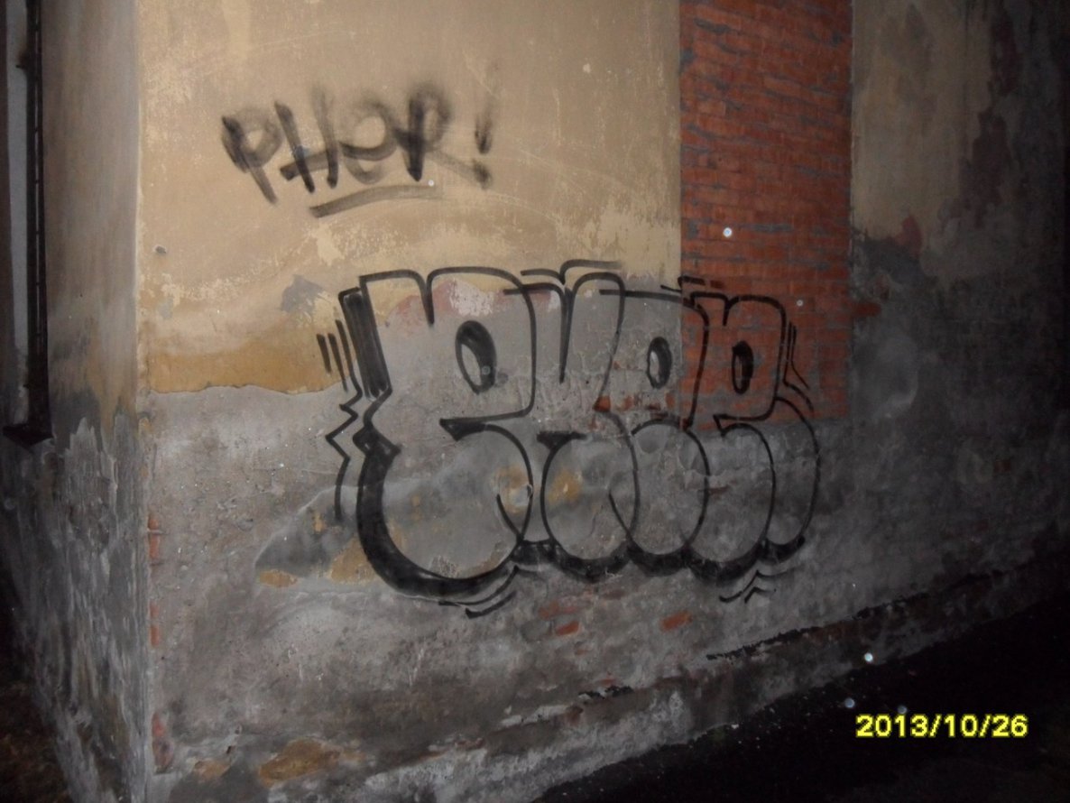 Graffiti Wall - Photo by PherZo