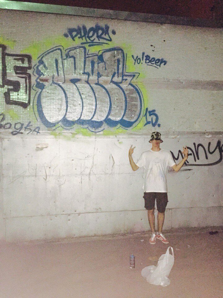 Graffiti Bombing - Photo by PherZo