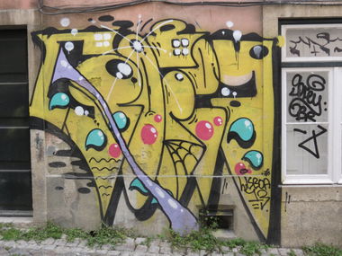 Graffiti Wall in Lisboa - Photo by Photographer (2013)