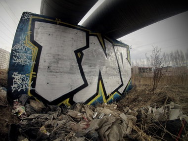 Graffiti Bombing in Rissia - Photo by Phreesker - tnb, tnbs, frisk