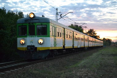 Graffiti Artwork in Warsaw - Photo by PierdolSieCREW - EN, 57 (2013)