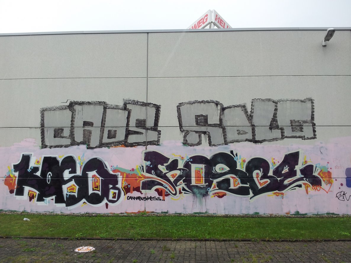 Graffiti Bombing in Menden - Photo by Pillepalle - CAOS, SOLE, KOSBE