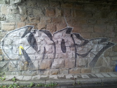 Graffiti Bombing - Photo by Pillepalle - MOS