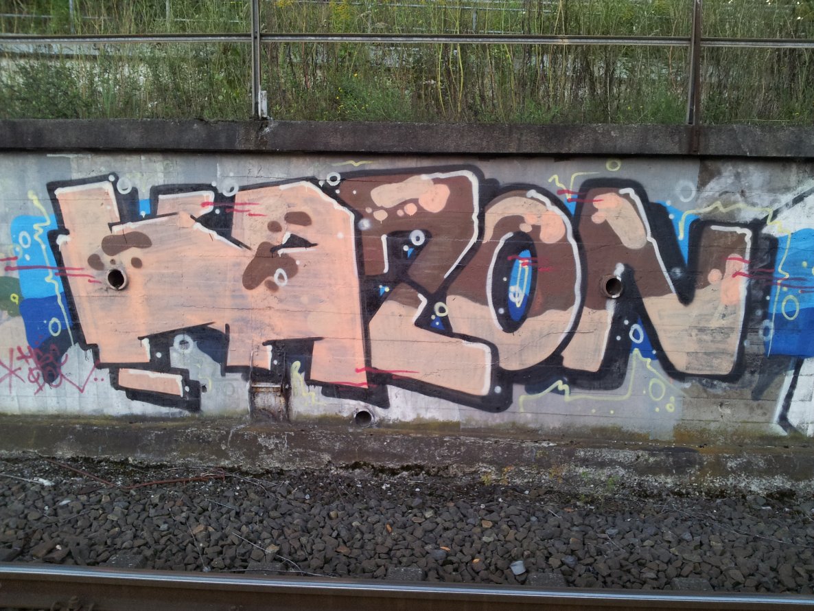 Graffiti Bombing - Photo by Pillepalle - KASON, HSC, DCV