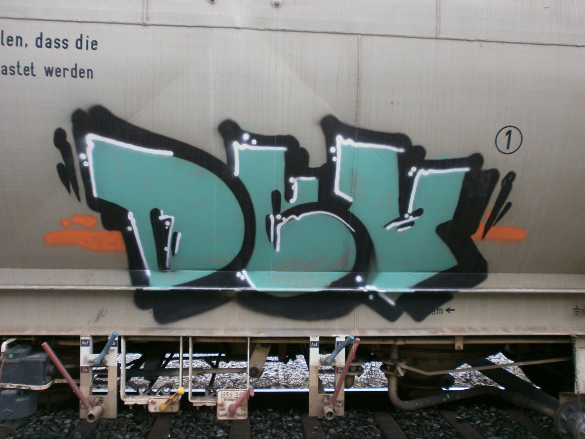 Graffiti Train - Photo by Pillepalle - DCV