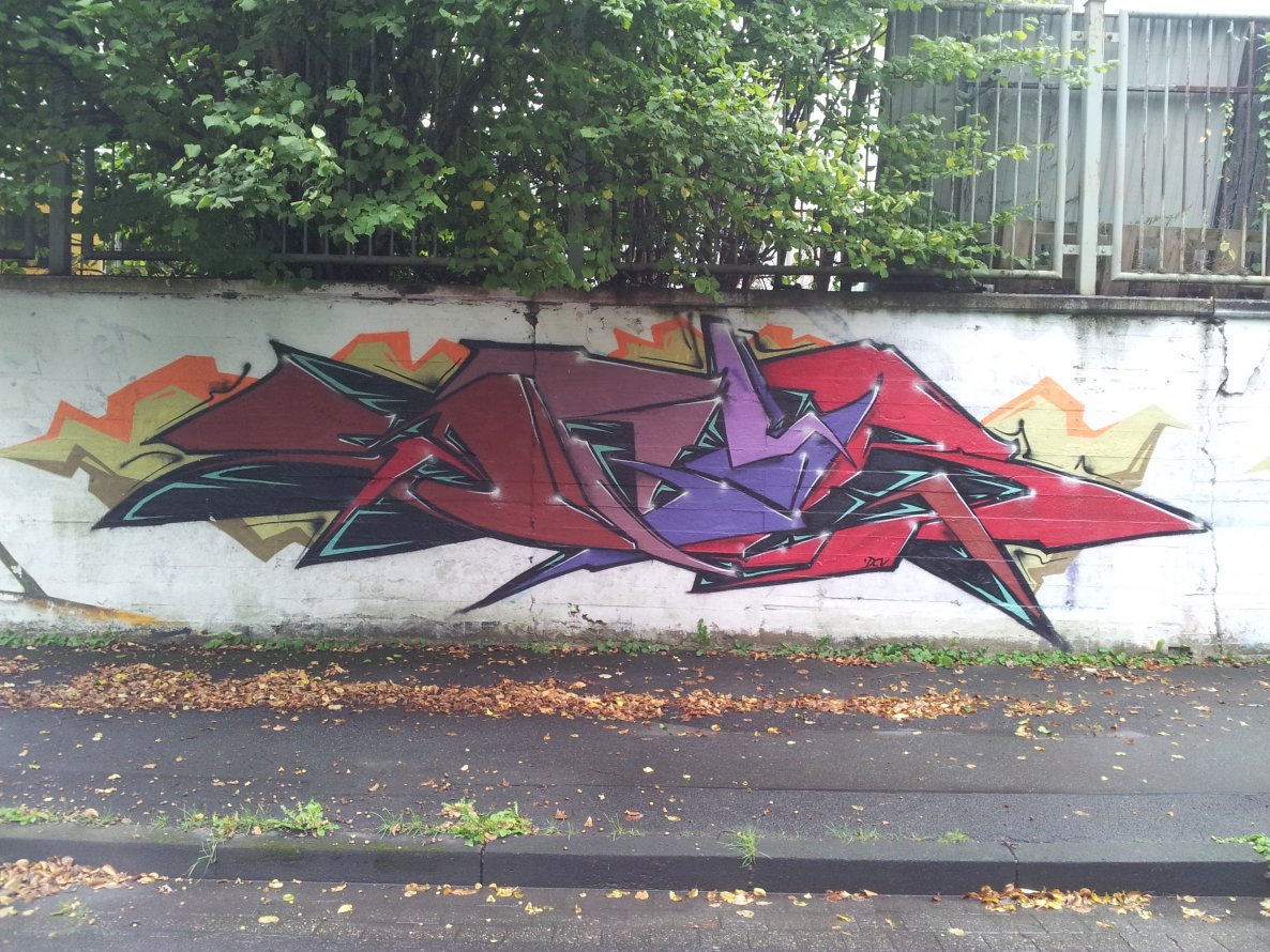 Graffiti Wall - Photo by Pillepalle