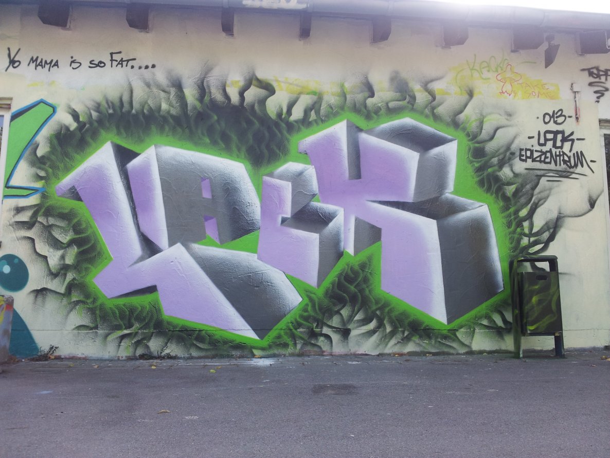 Graffiti Wall - Photo by Pillepalle