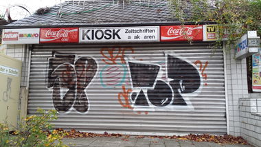 Graffiti Bombing - Photo by Pillepalle