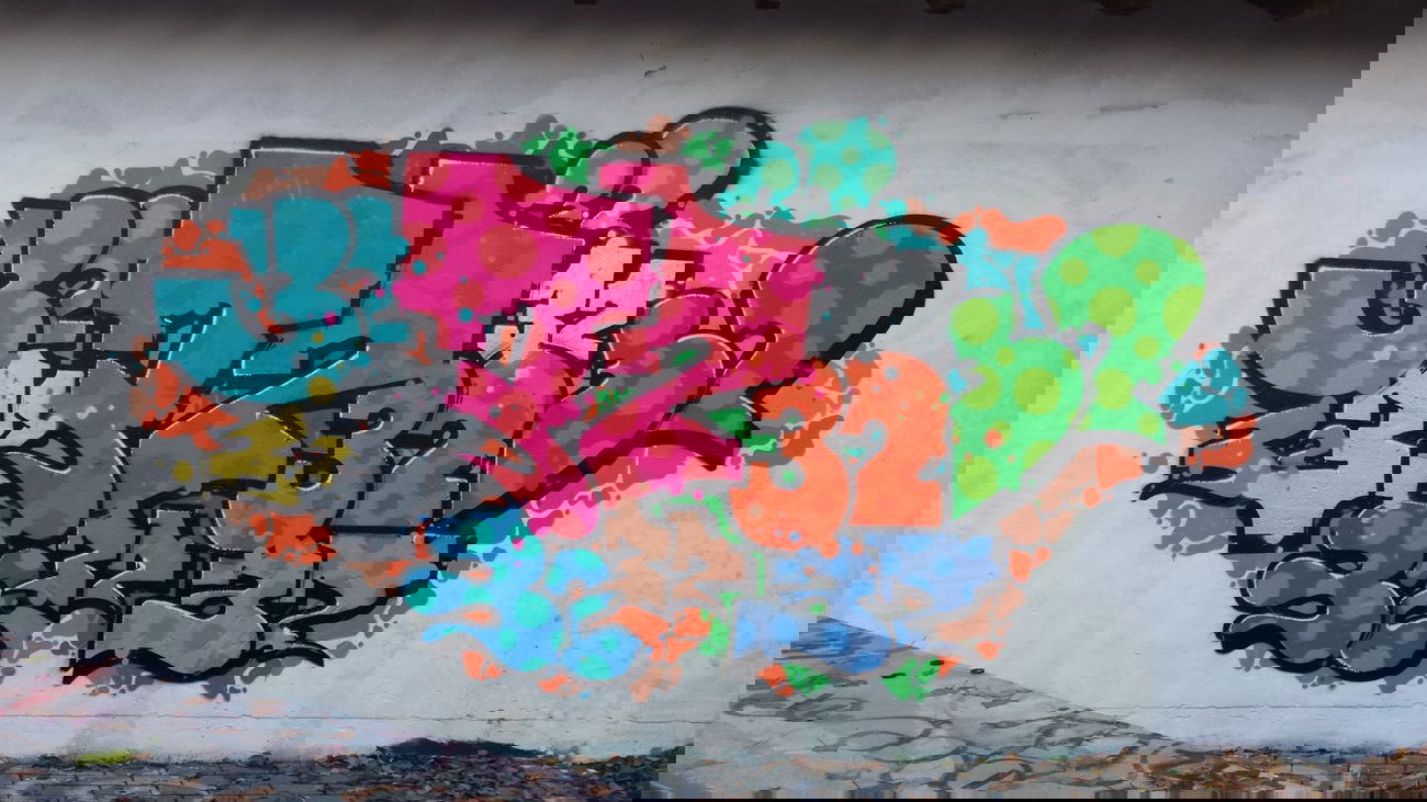 Graffiti Wall - Photo by Pillepalle