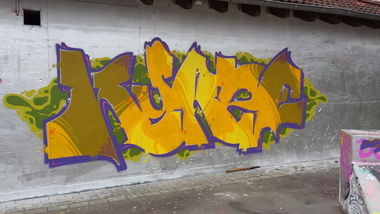 Graffiti Wall - Photo by Pillepalle