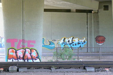 Graffiti Bombing in Osnabrück - Photo by PinaColadaSong - EPOZ, WCMF, ACAB (2008)