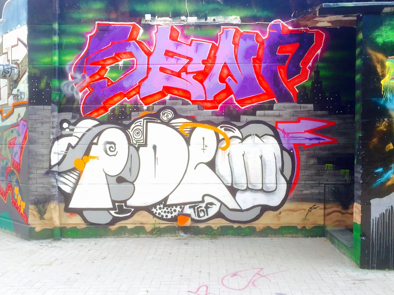 Graffiti Wall in Osnabrück - Photo by PinaColadaSong - SENF, PEDRO, TGF